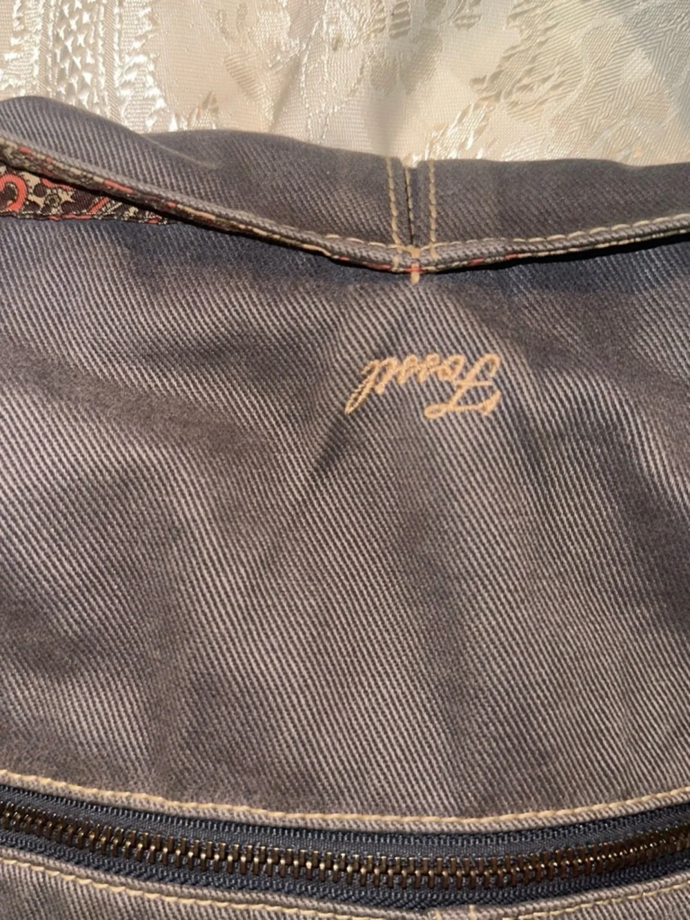 Gray Fossil shoulder bag